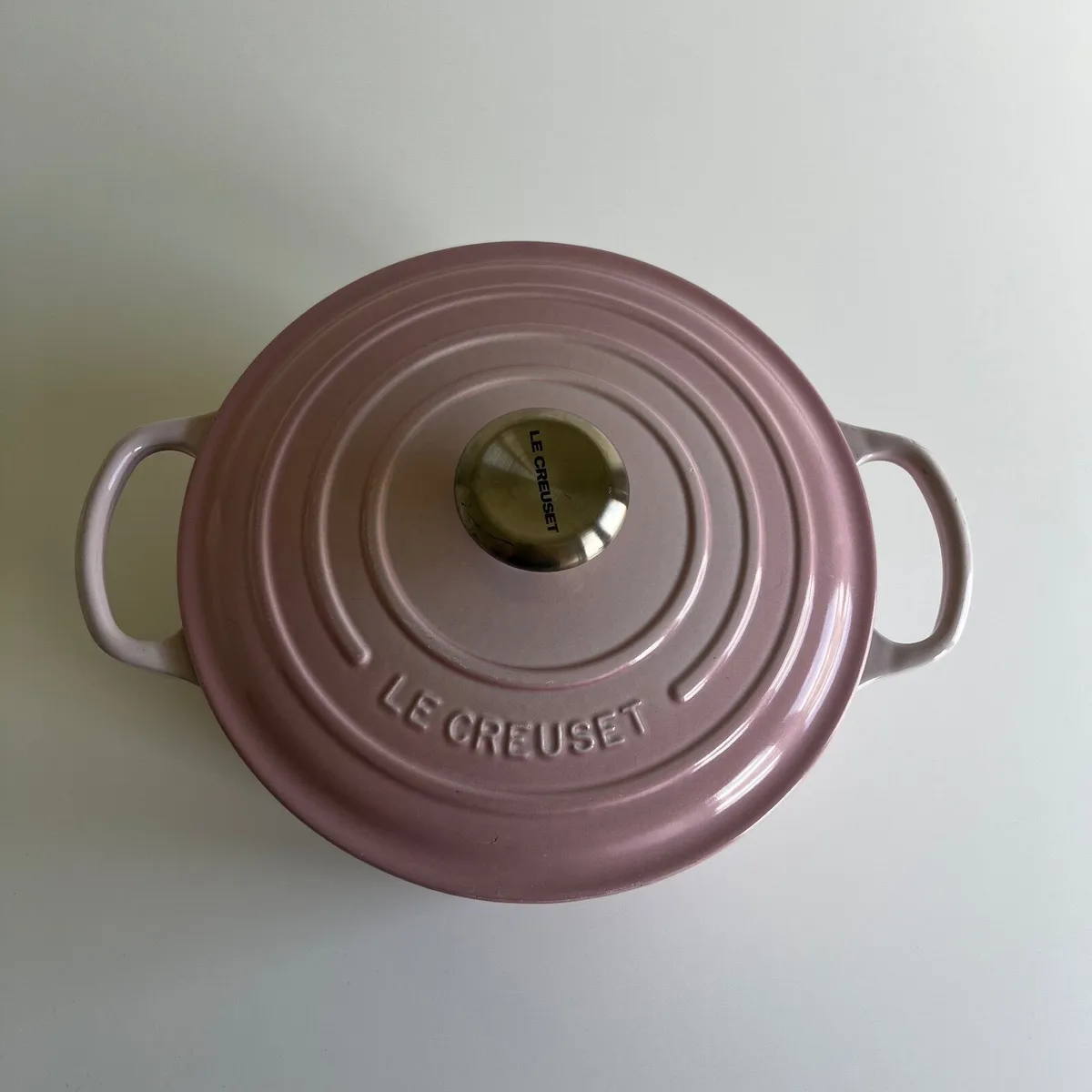 24cm Le Creuset cast iron round casserole - Image 3