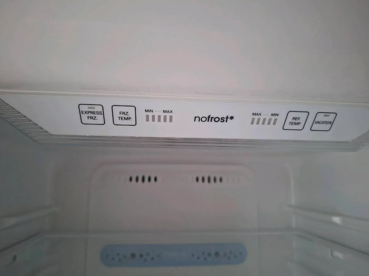 Fridge freezer - Image 3