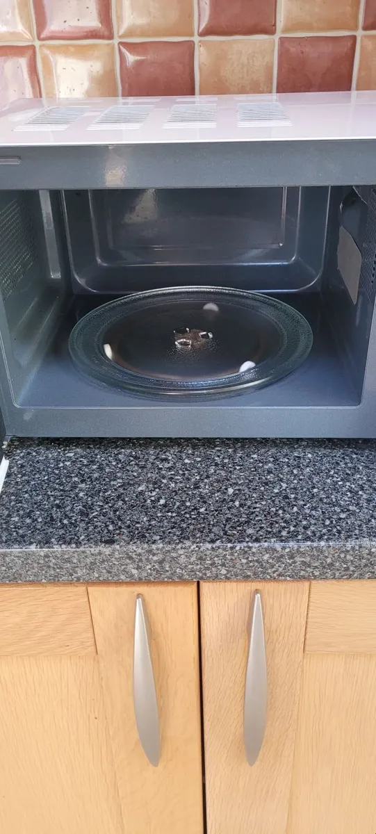 Kitchen Appliances - Image 2