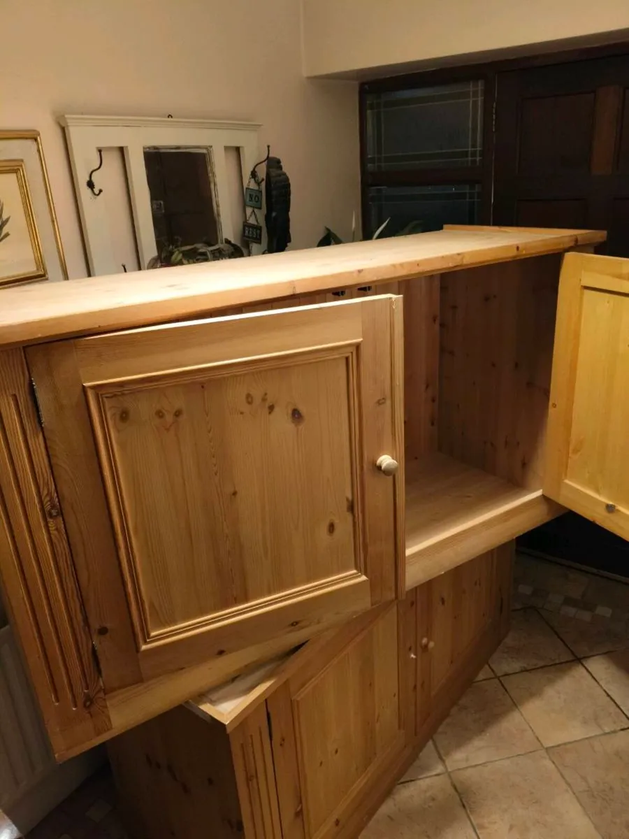 Beeswaxed solid pine cabinet sideboard. traditiona - Image 4