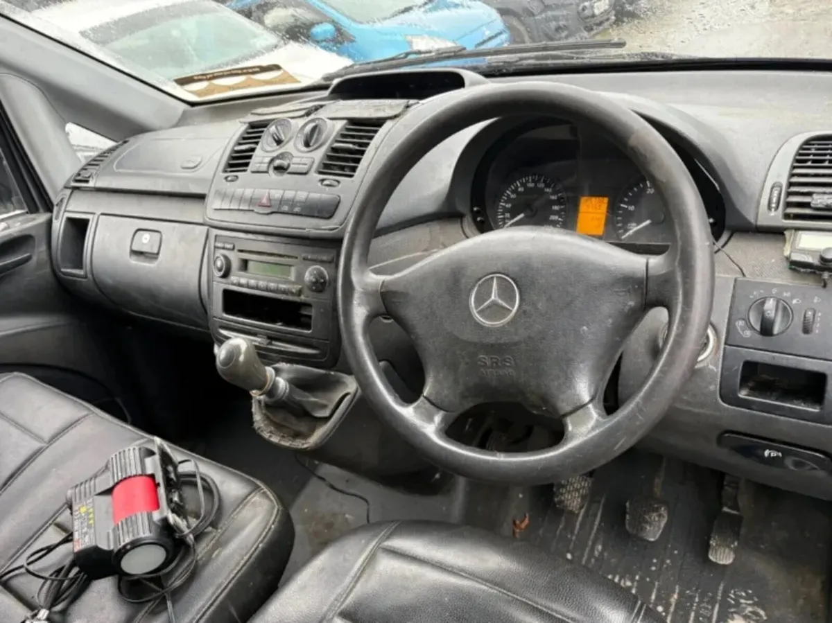 2015 Mercedes Vito - Image 2