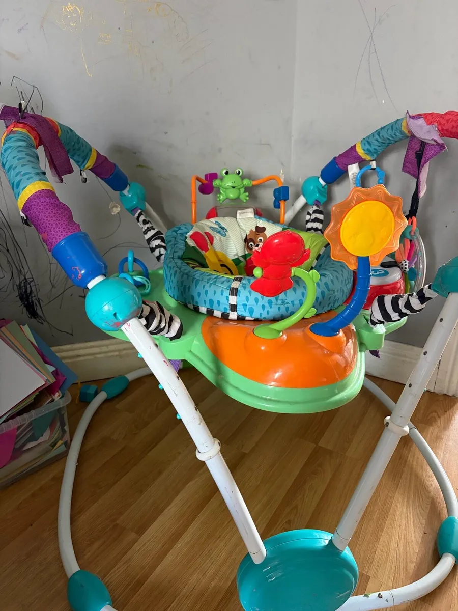 Baby bouncer - Image 1