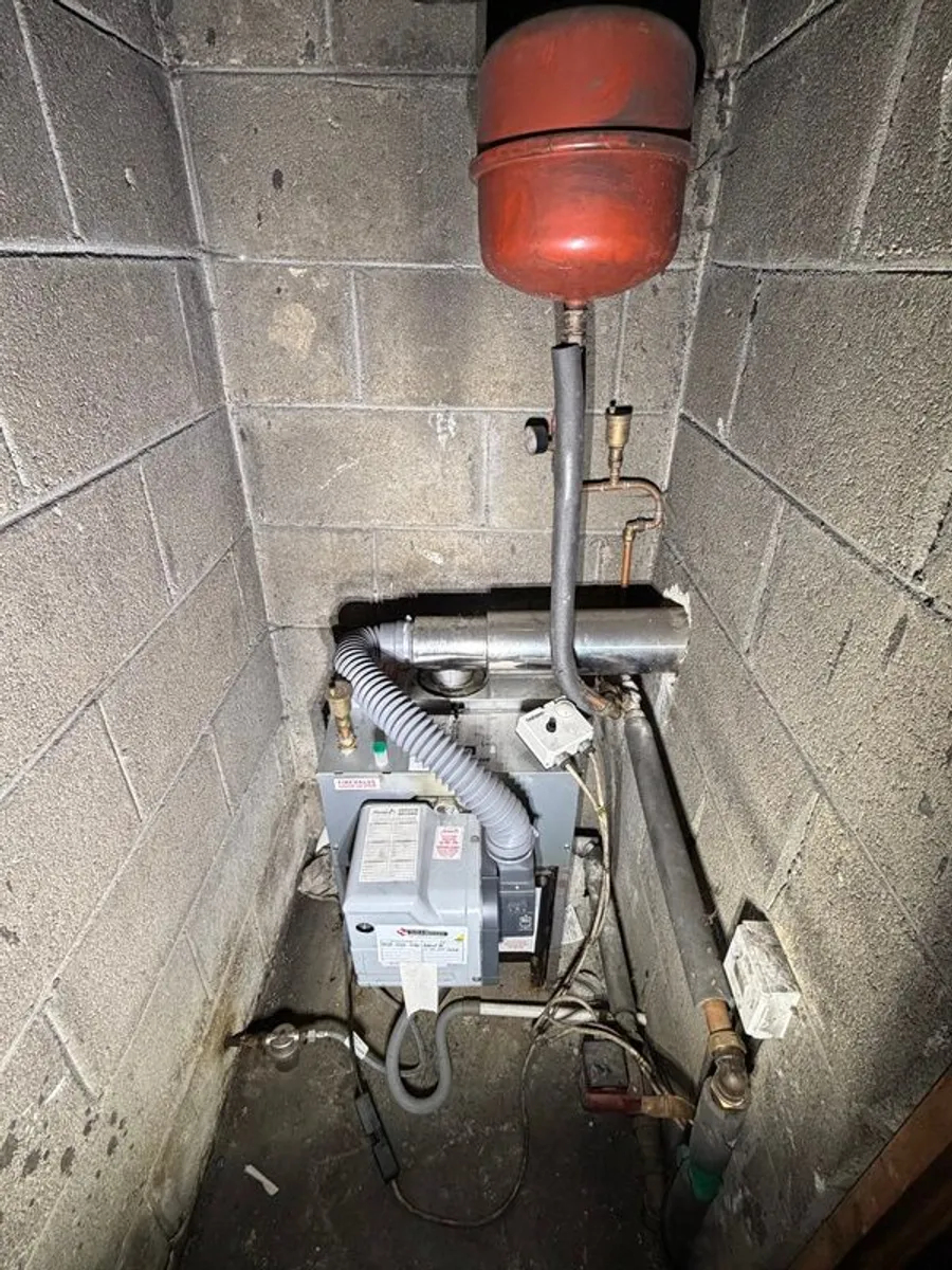 Oil Boiler (2022) Firebird Silver Boilerhouse 26-35kW Excellent Condition - Image 1
