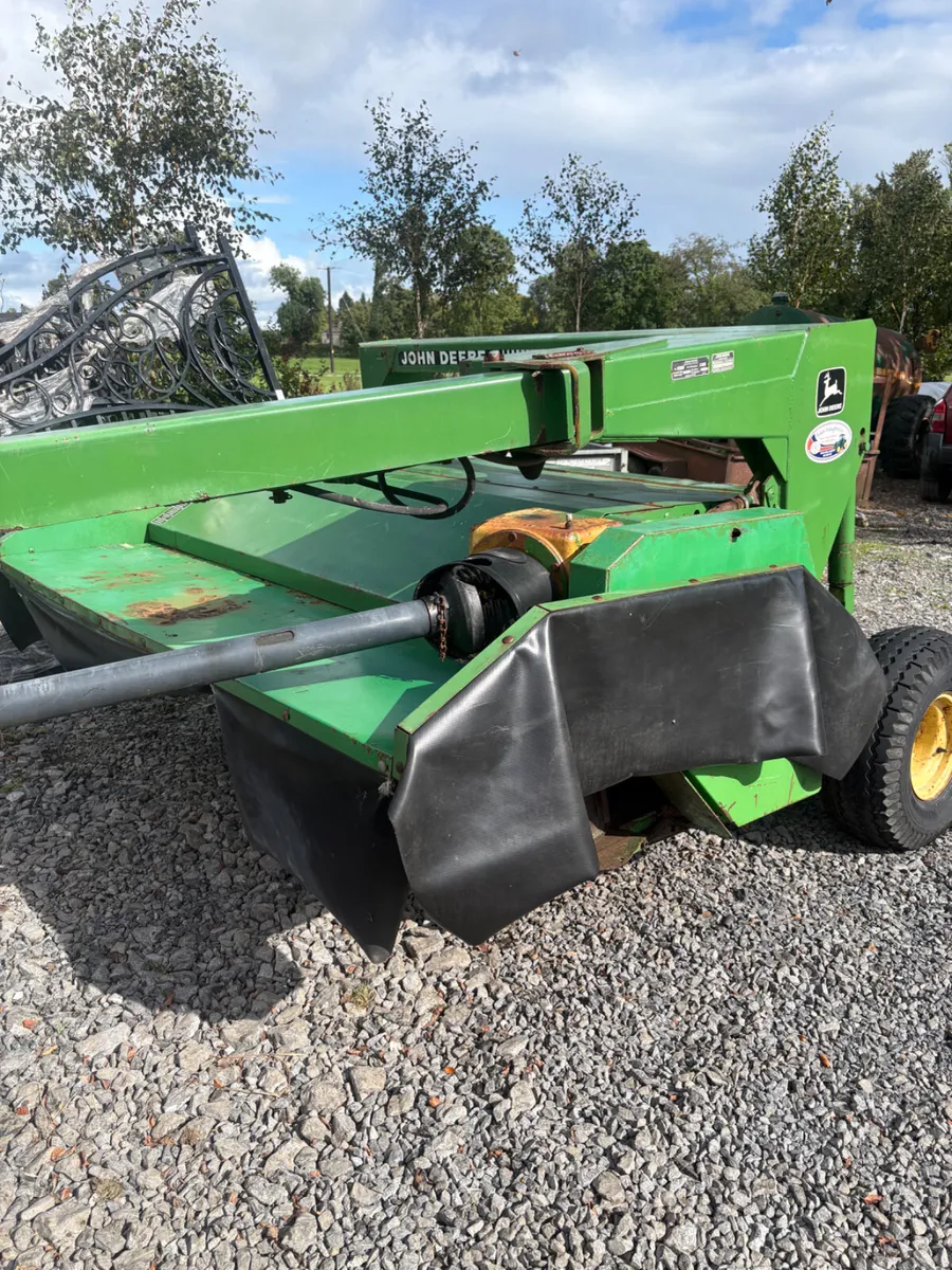 John Deere Conditioner Mower - Image 1