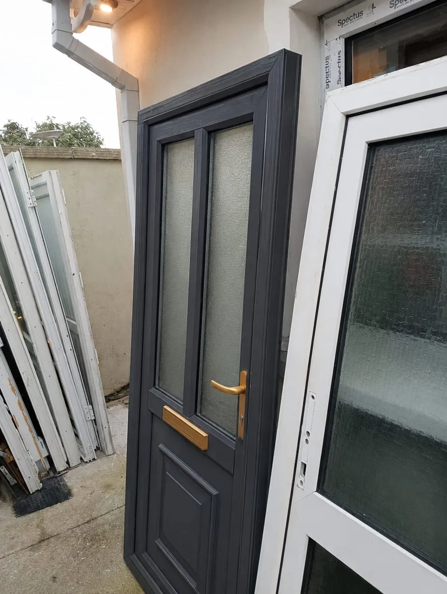 BEAUTIFUL ANTHRACITE GREY SLIDING DOOR AVAILABLE
