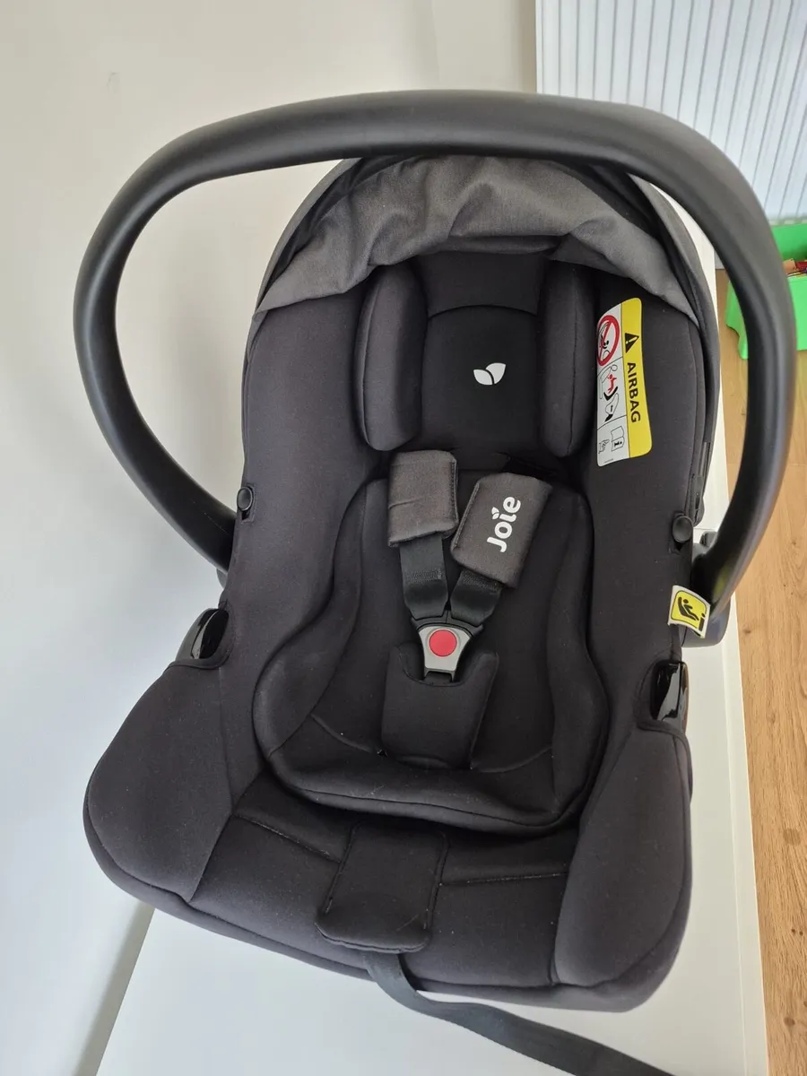 Car seat+Car Seat Base (Joie iSnug 2 Joie i-Base) - Image 4