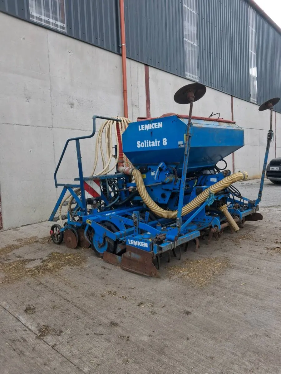 Lemken 3m one pass seed drill - Image 1