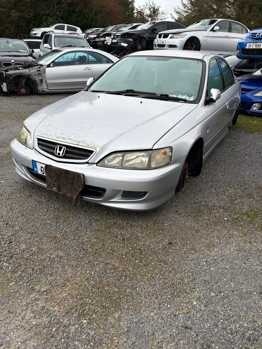 2001 Honda accord - Image 1
