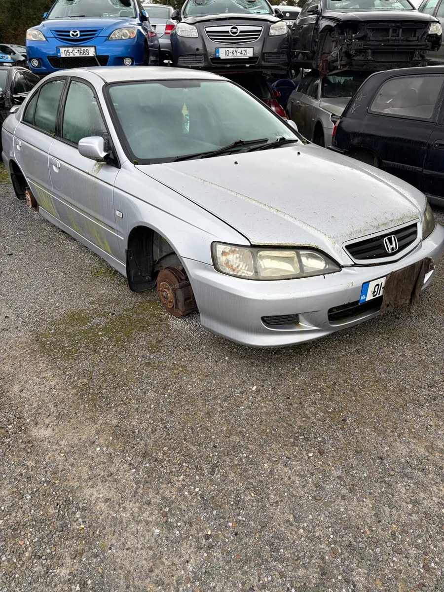 2001 Honda accord - Image 2