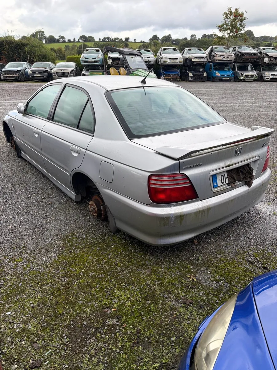 2001 Honda accord - Image 4