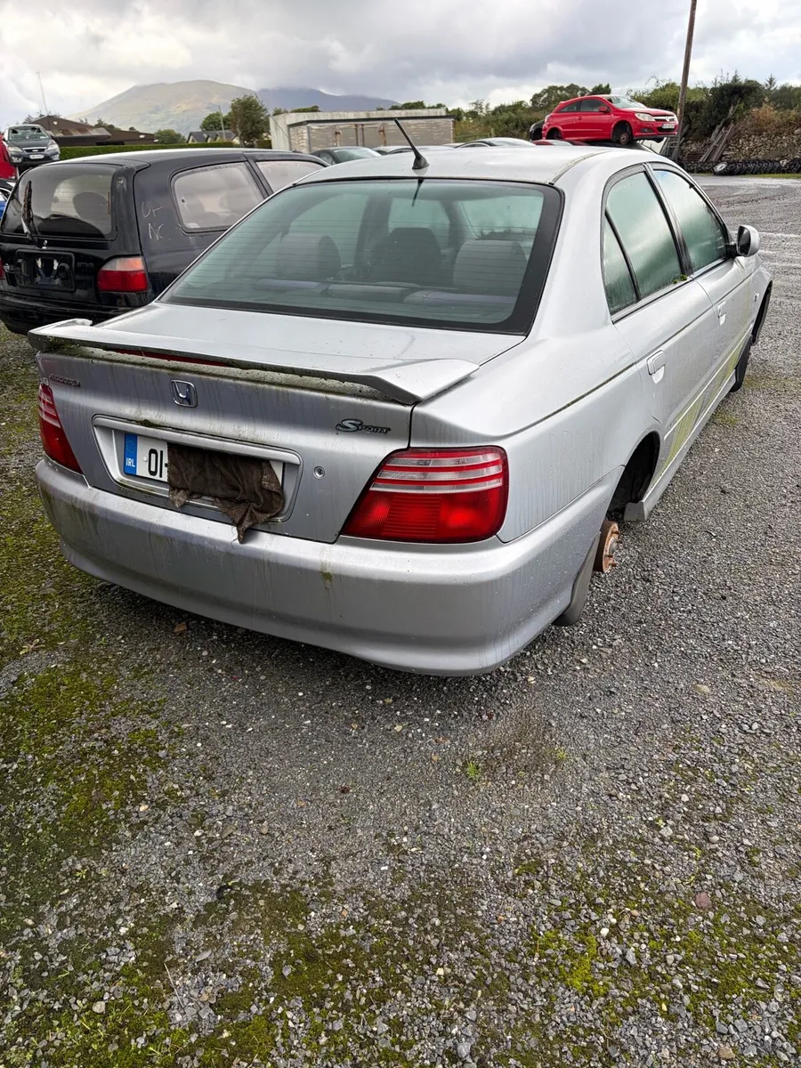 2001 Honda accord - Image 3