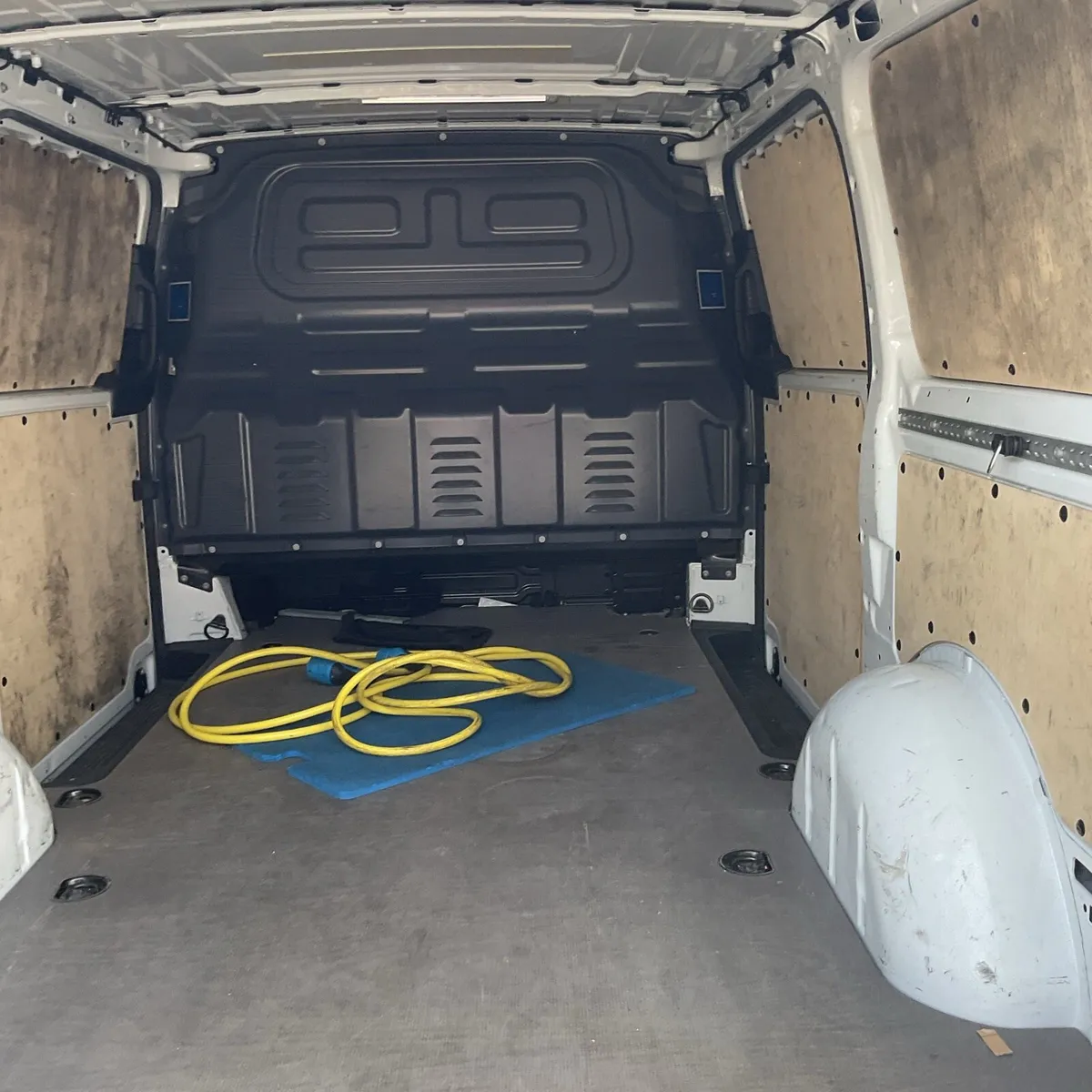 Mercedes vito electric - Image 2