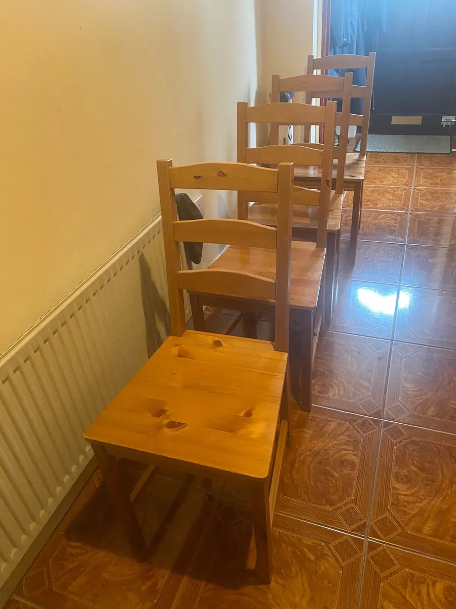 Kitchen chairs - Image 2
