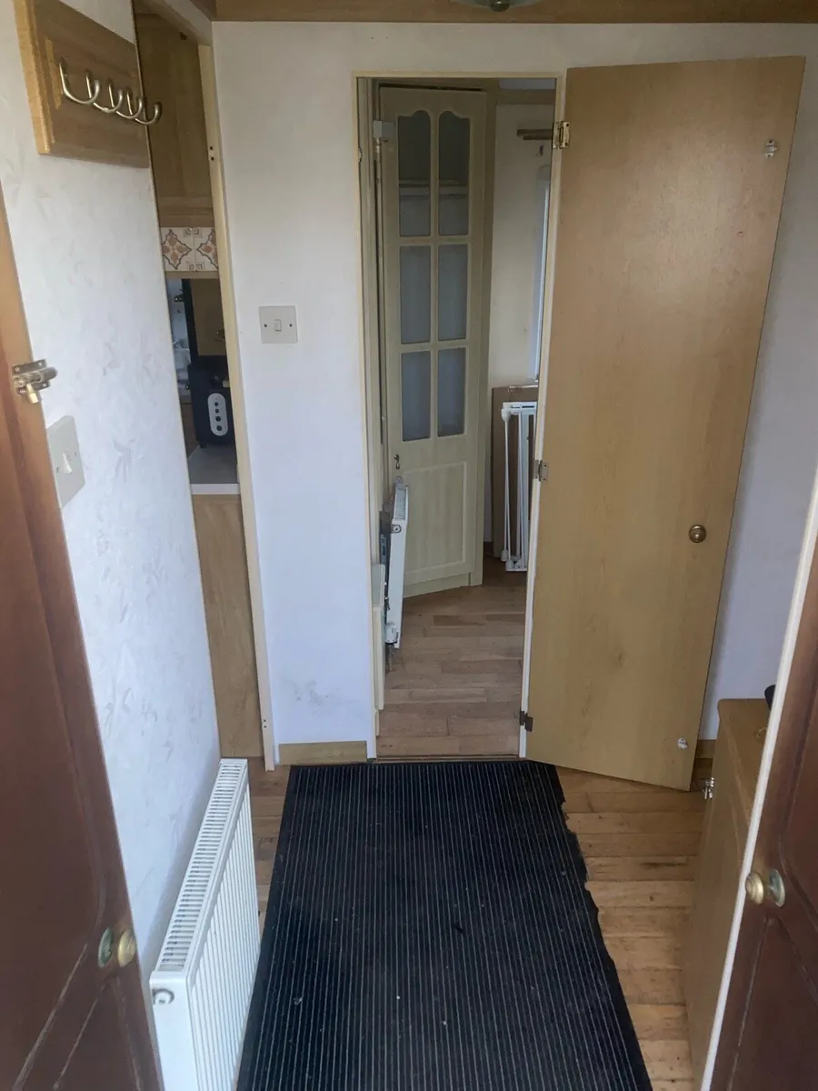 Mobile home - Image 2