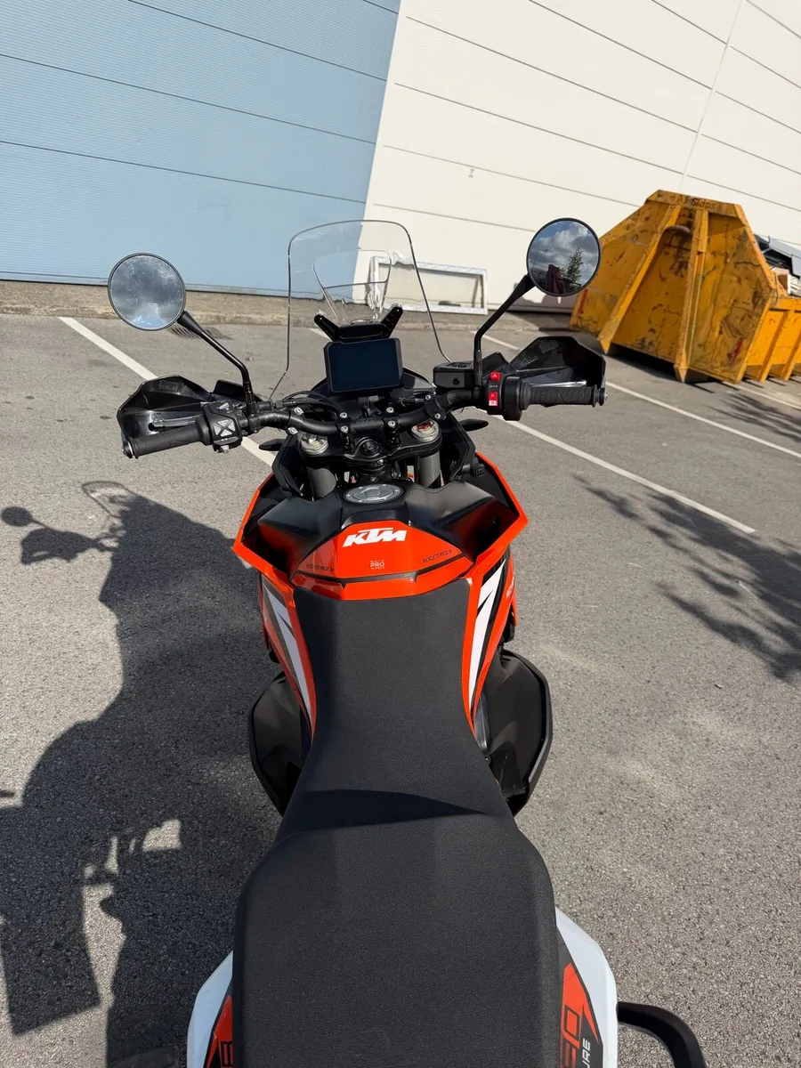 KTM 890 Adventure - Image 4