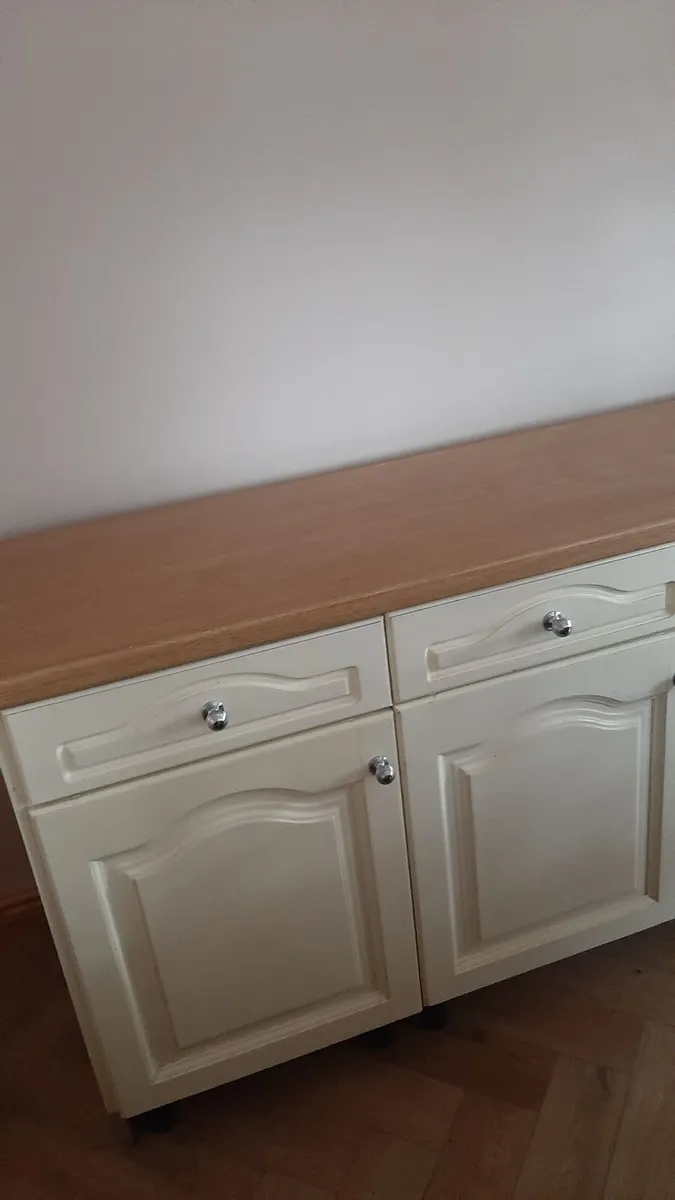 Sideboard - Image 4