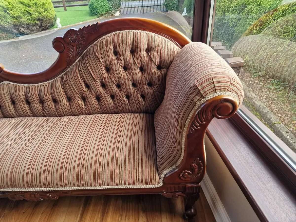 3 seater chaise/couch. - Image 2