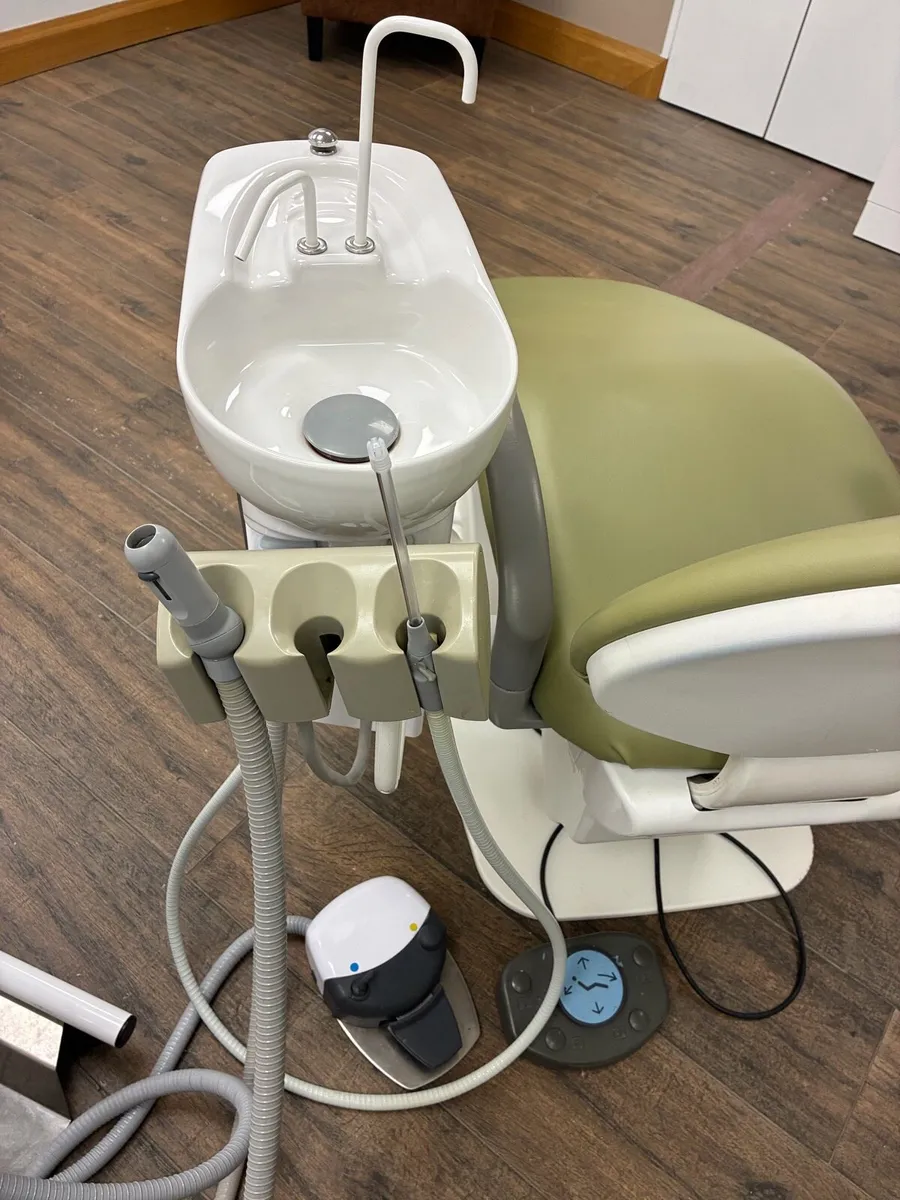 Dental Chair with cart - Image 2