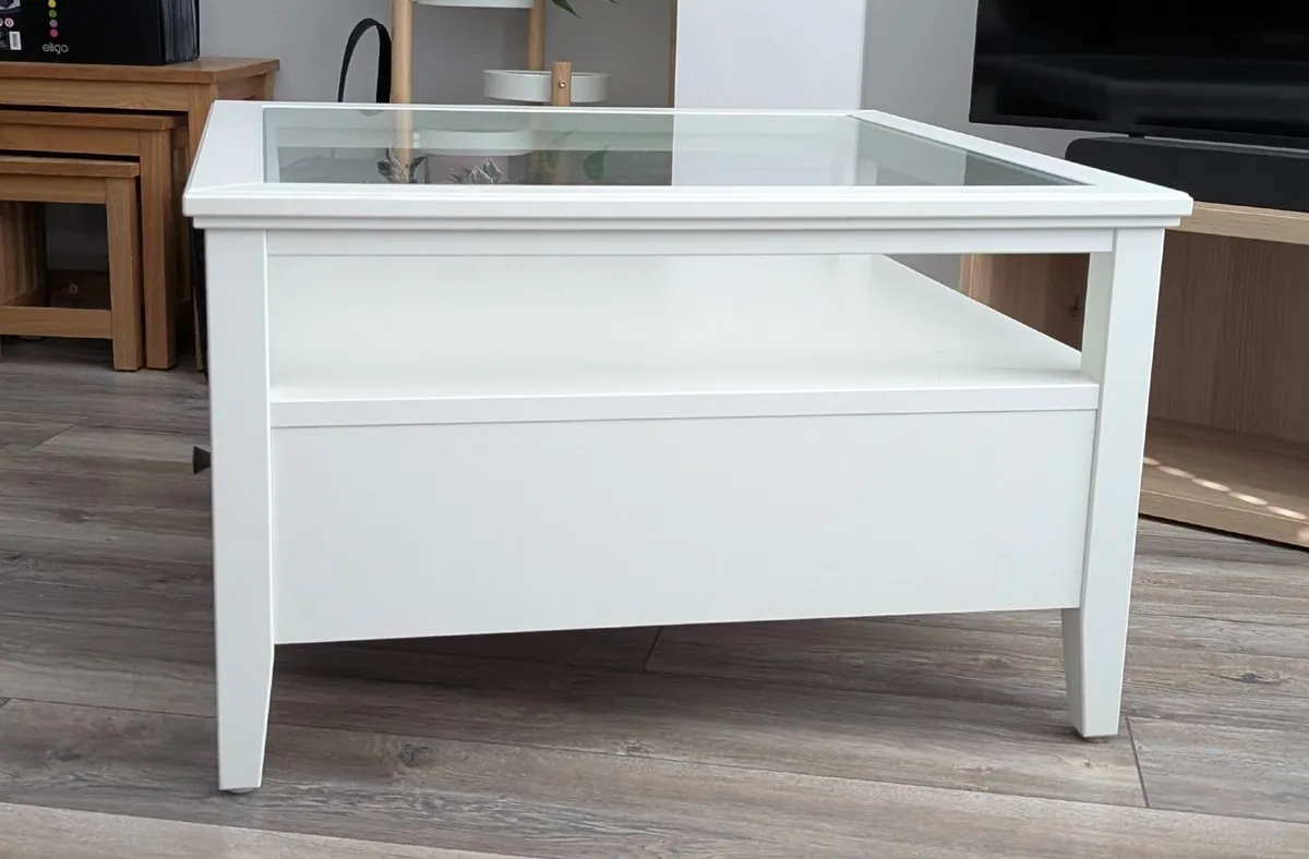 IKEA IDANÄS Coffee table - Image 1