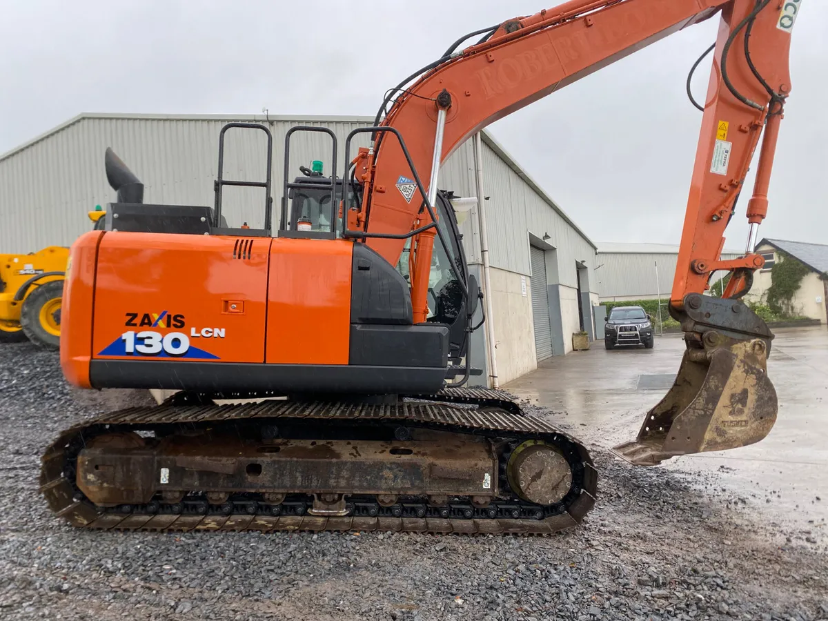 2019 HITACHI ZX130LCN-6 - Image 2