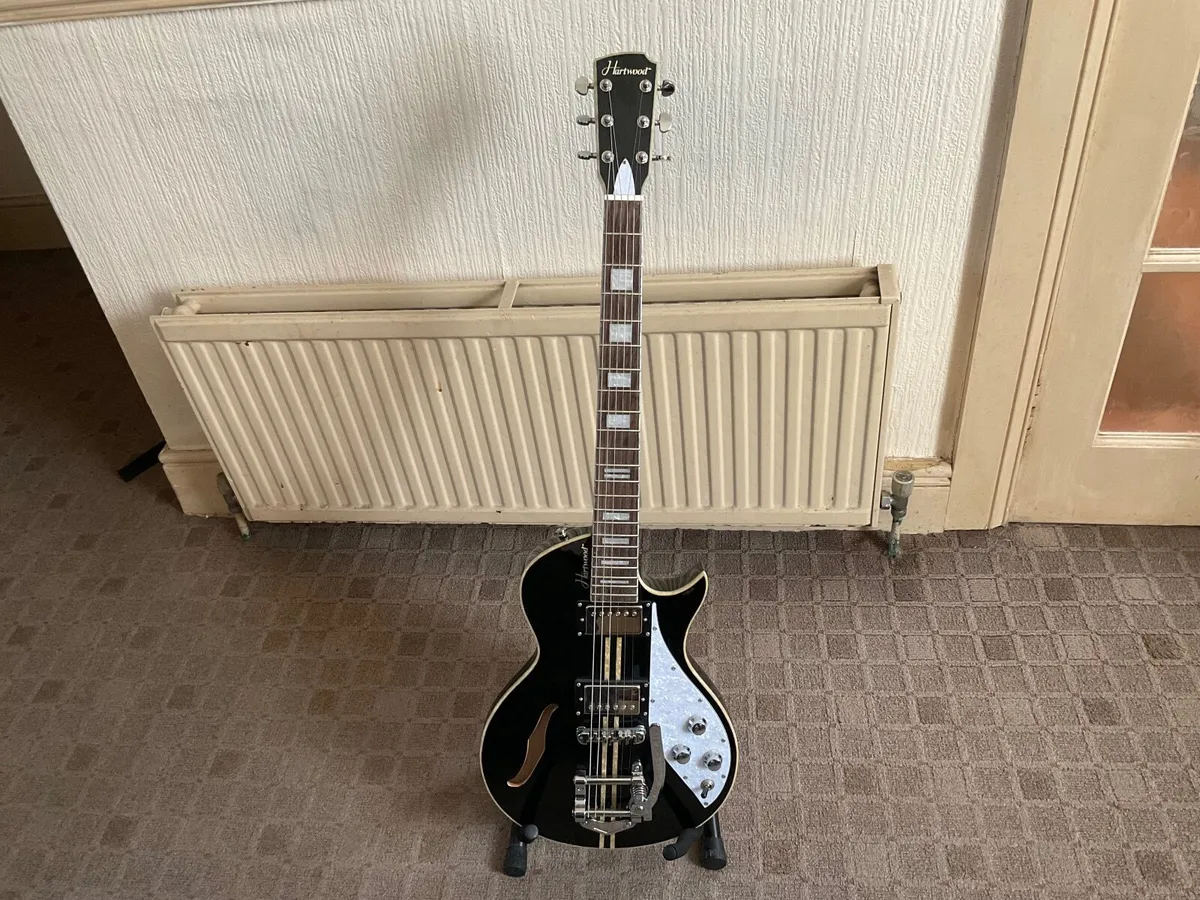 Guitar - Image 3