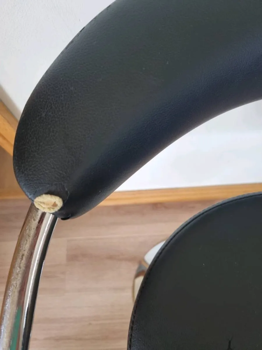 Bar stools - Image 3