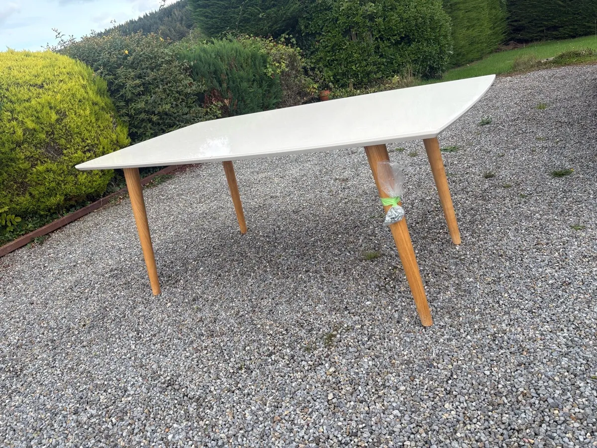 6 seater kitchen table - Image 2