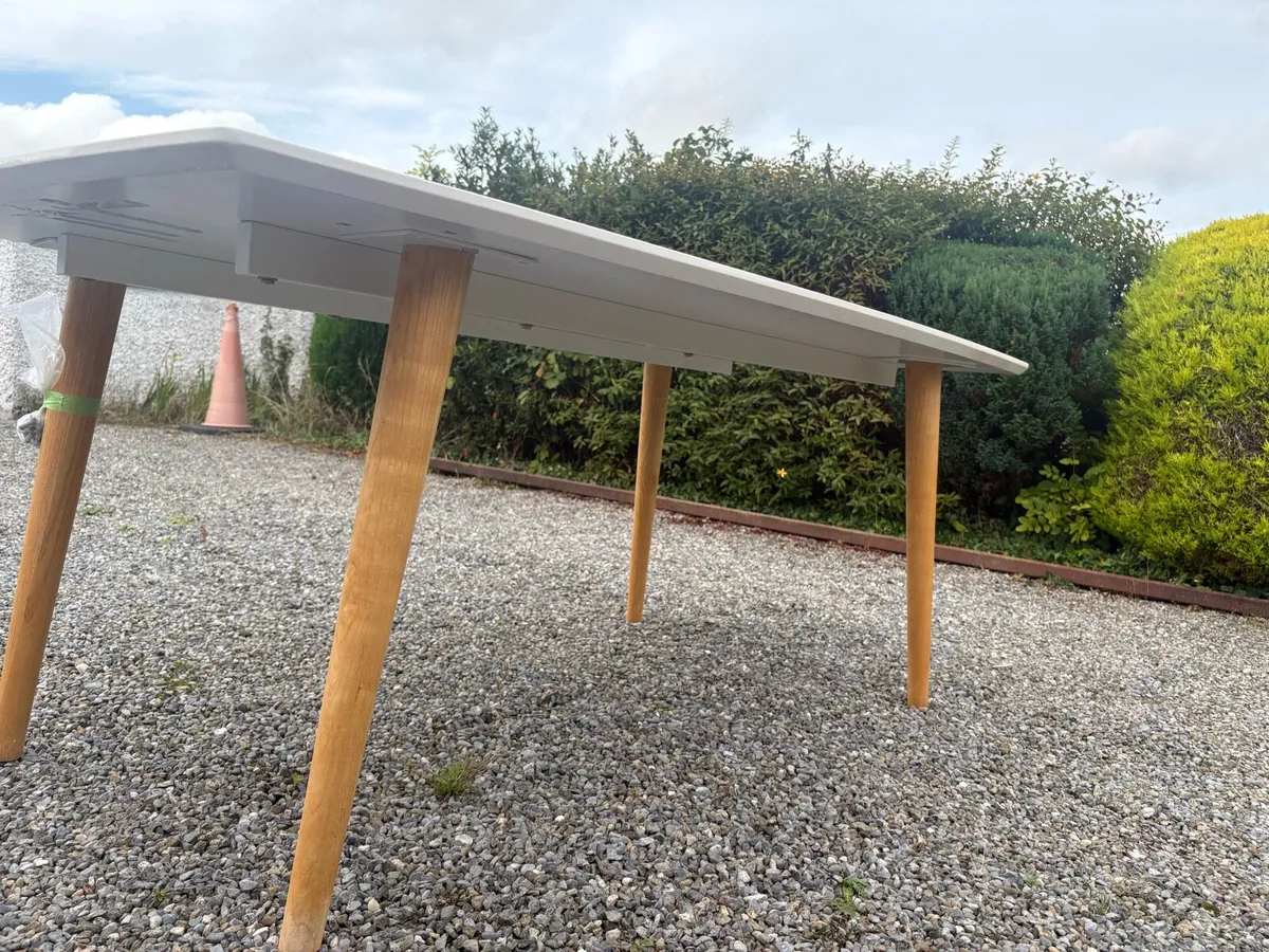 6 seater kitchen table - Image 4
