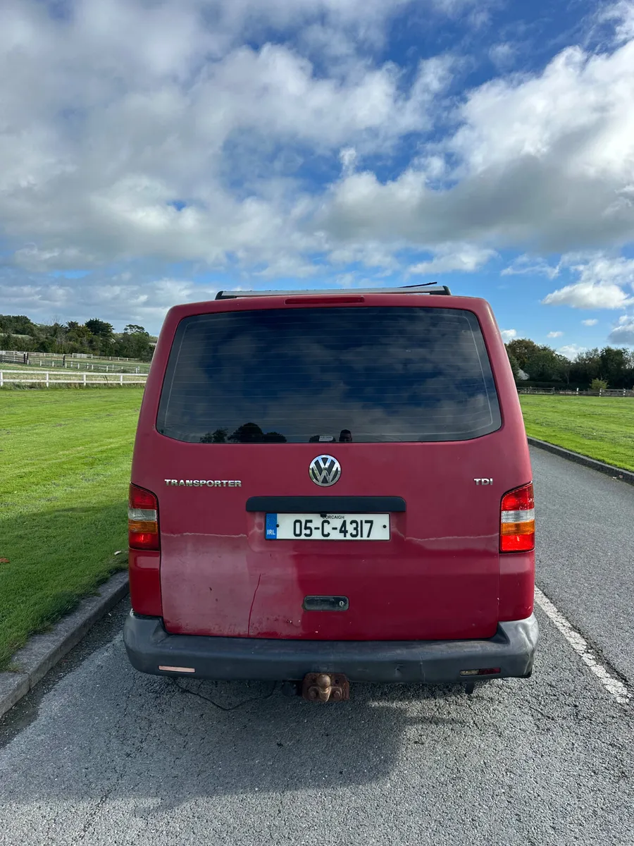 Volkswagen Transporter 2005 TAX/DOE 02/27 - Image 4