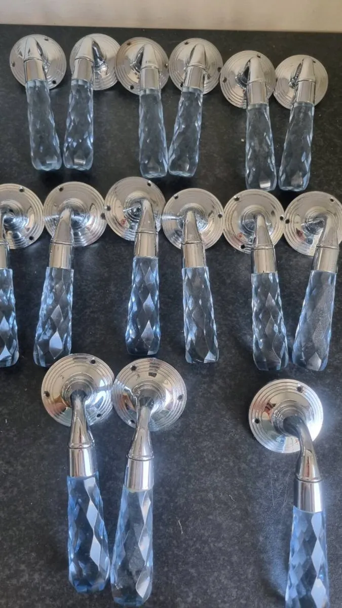 Door handles - Image 1
