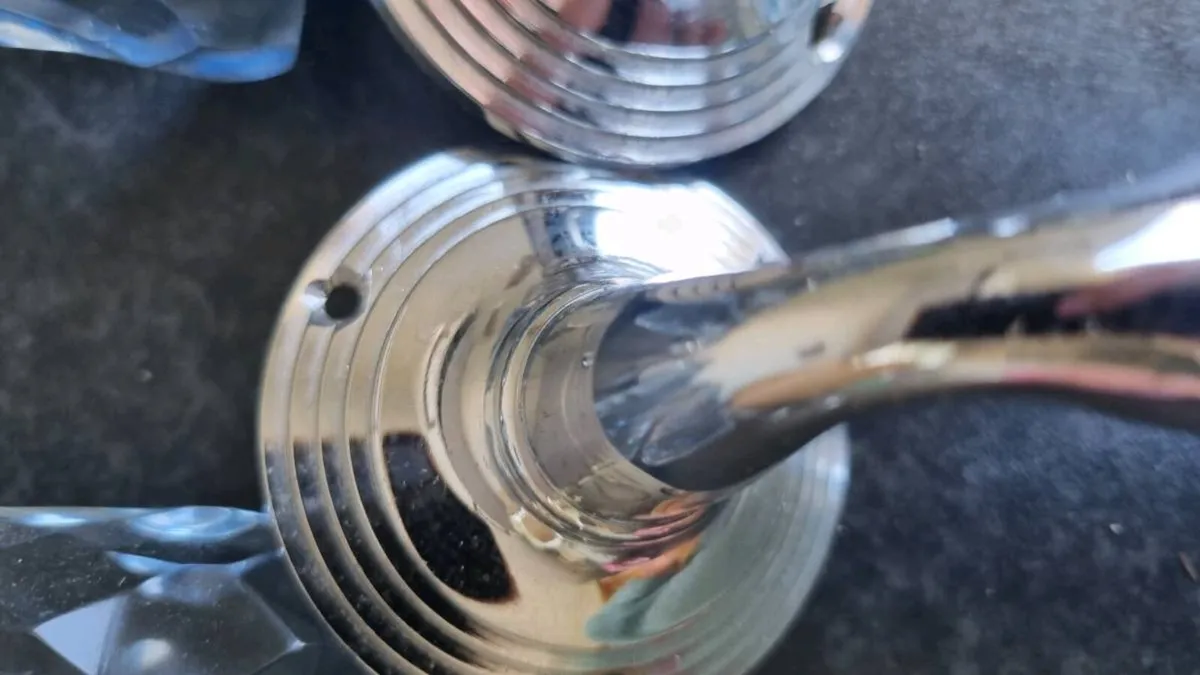 Door handles - Image 4