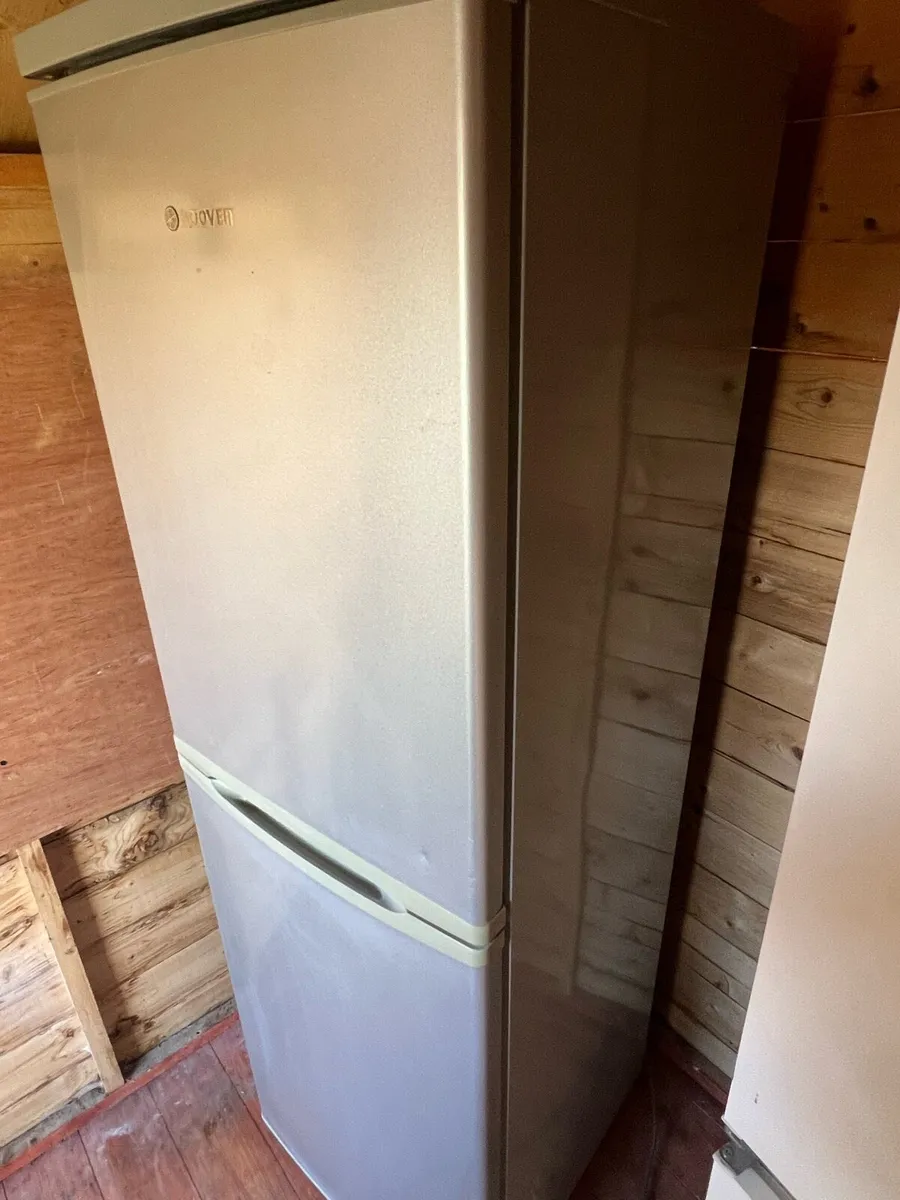 Fridge freezer - Image 2