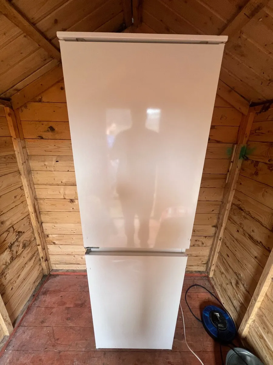 Fridge freezer - Image 1