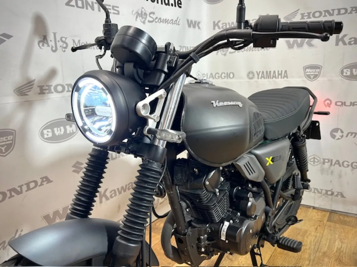PRE-OWNED KEEWAY X-Light 125 2026 - Image 4