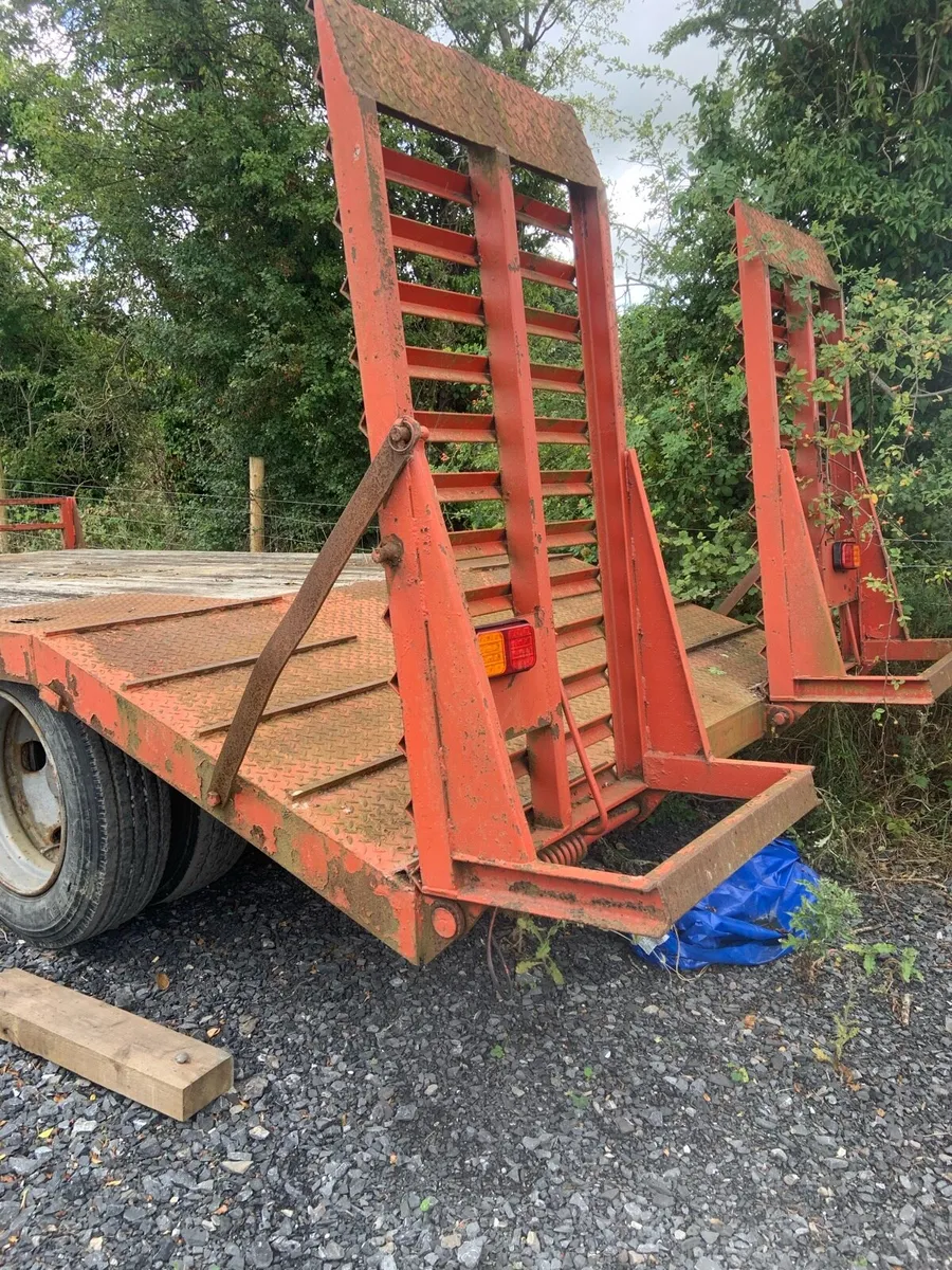 Low loader - Image 3