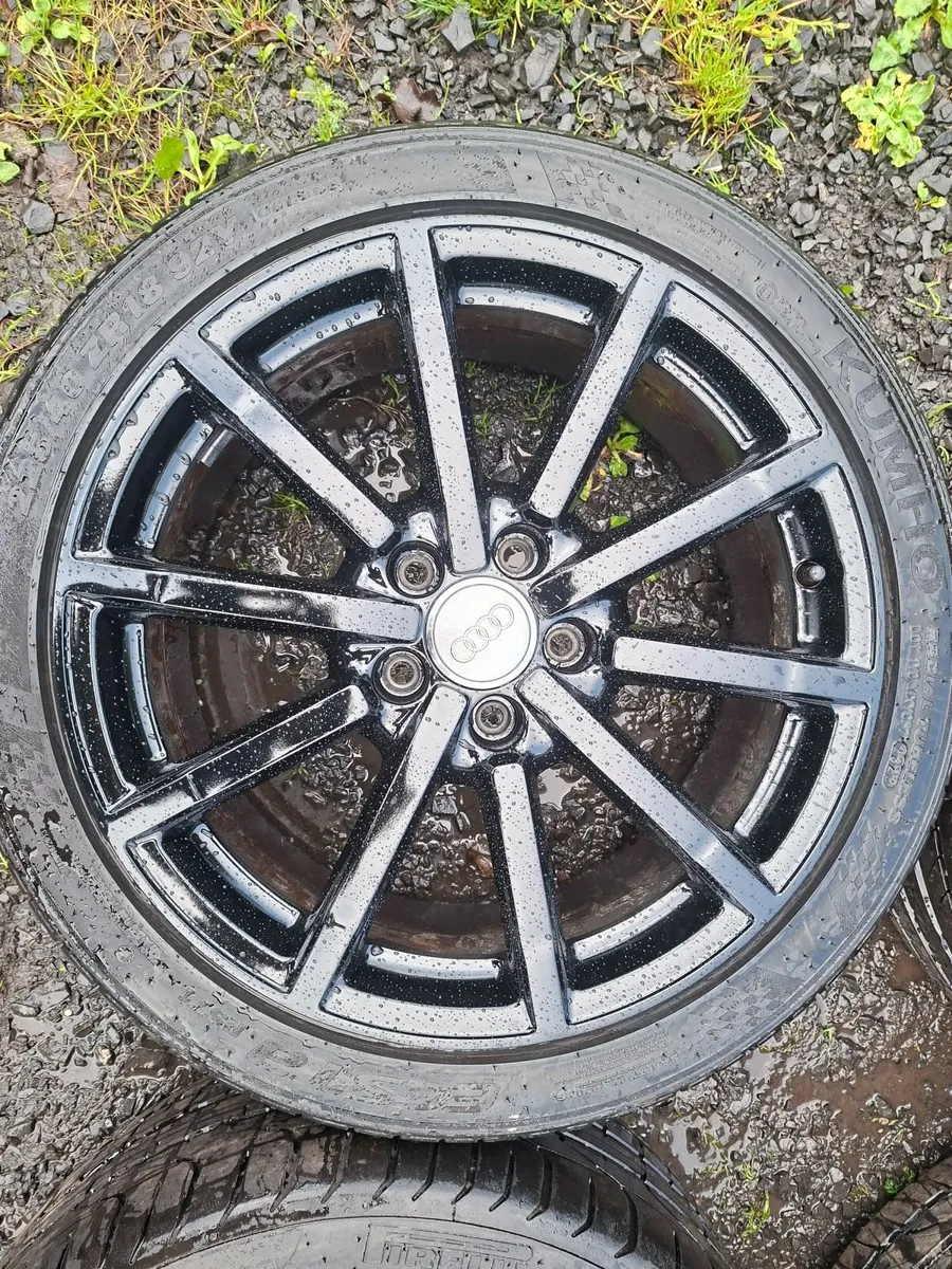 18" Audi,  Vw,  Seat,  Skoda Alloys with tyres - Image 1