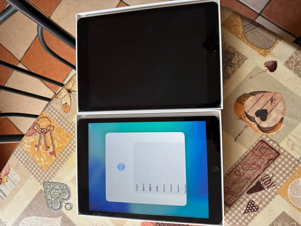 iPad A6 64gb - Image 2