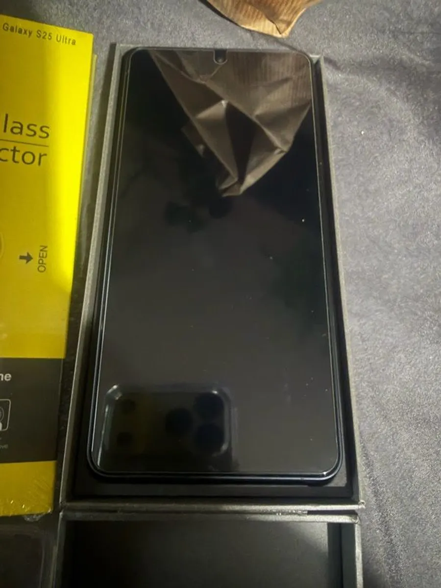 Samsung Galaxy s26 Ultra 512 - Image 3