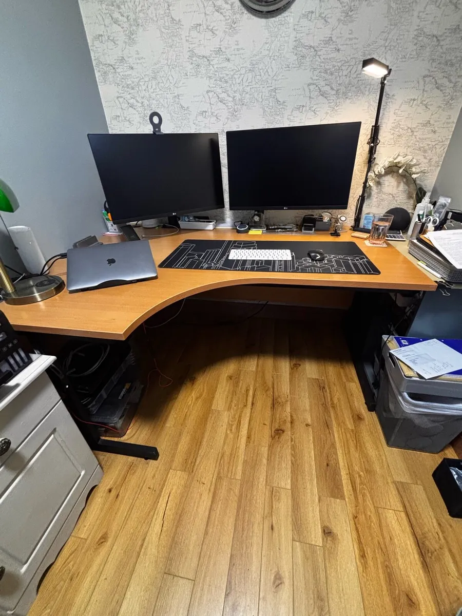 L-shaped Office Desk - Image 1