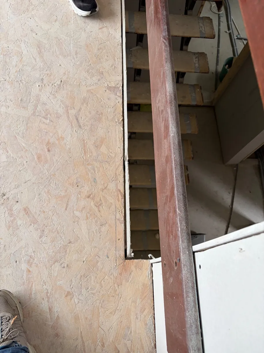 Steel & timber stairs - Image 4