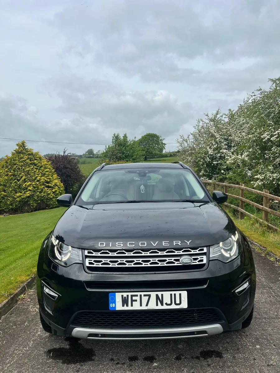 2017 Land Rover discovery 2.0d - Image 2