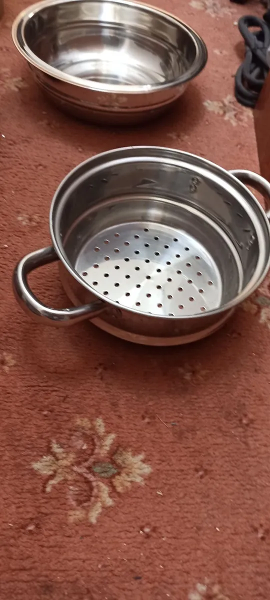 Stainless Steel Saucepans and Frying Pans - Image 2