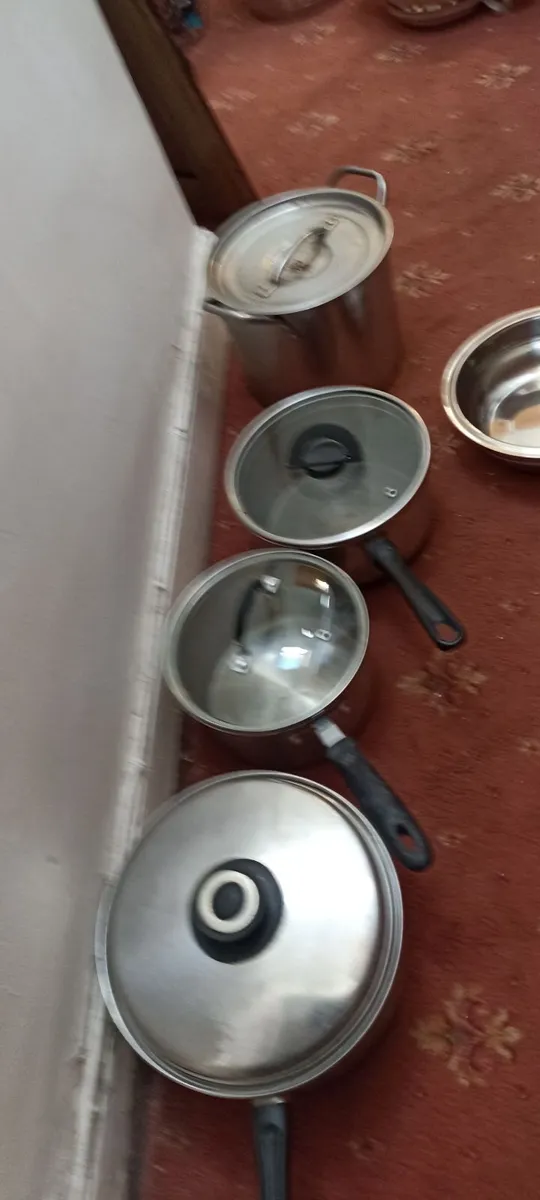 Stainless Steel Saucepans and Frying Pans - Image 3