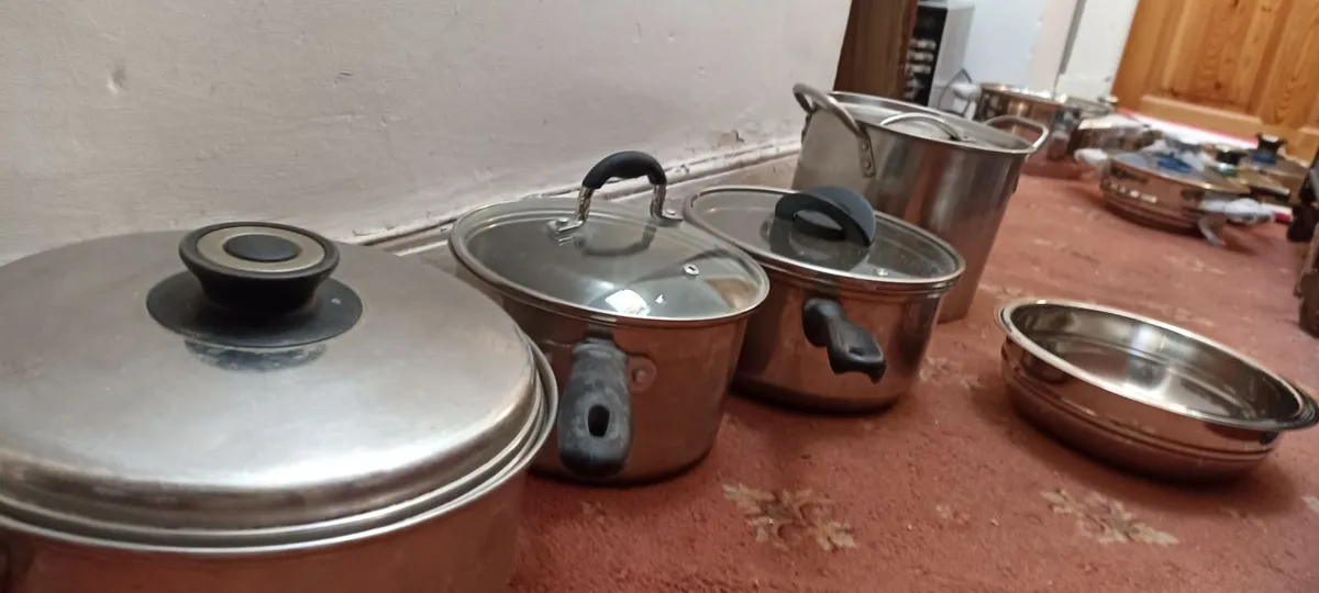 Stainless Steel Saucepans and Frying Pans - Image 4
