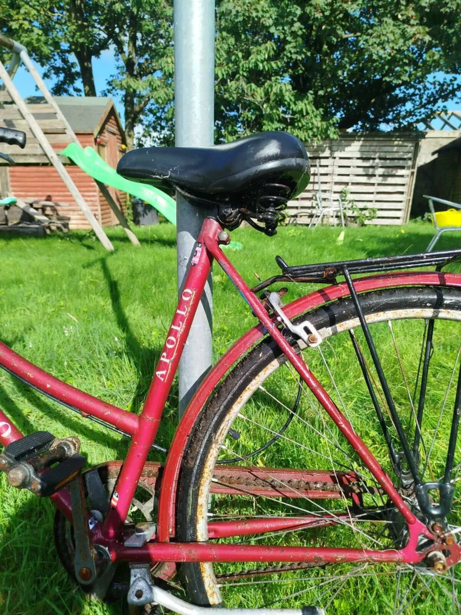Womens bicycle - Image 2