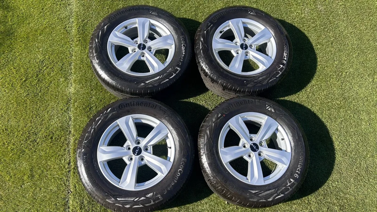 Kia alloys and tyres (brand new!) - Image 1