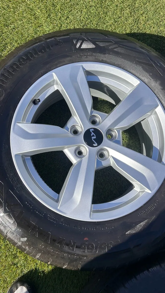 Kia alloys and tyres (brand new!) - Image 4