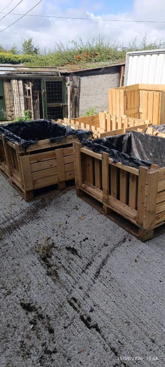 5 home made potato boxes (very heavy and strong) - Image 1