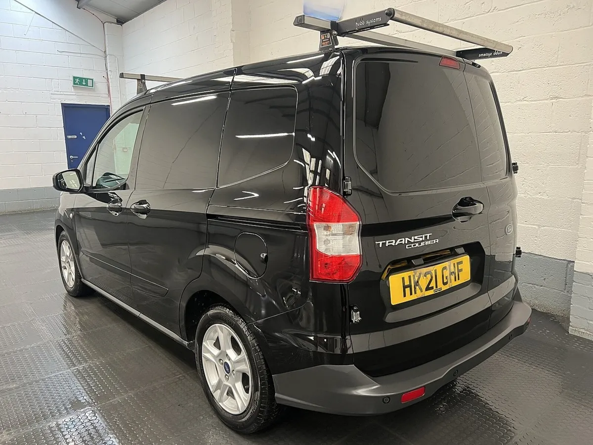 2021 Ford Transit Courier Panel Van - Image 4