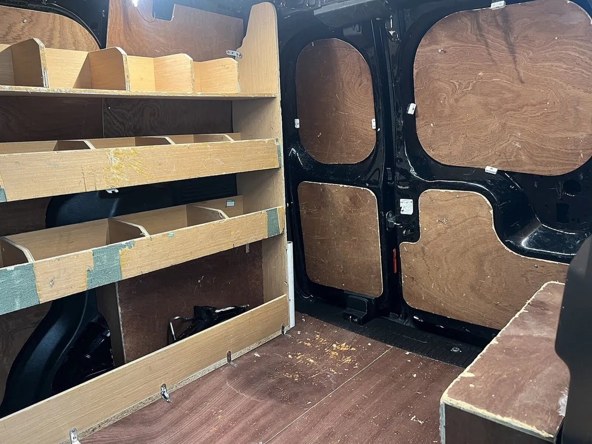 2021 Ford Transit Courier Panel Van - Image 3